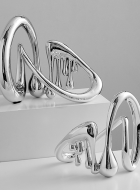 现代抽象金属流体l摆件轻奢高档玄关酒柜电视柜家居装饰品乔迁礼