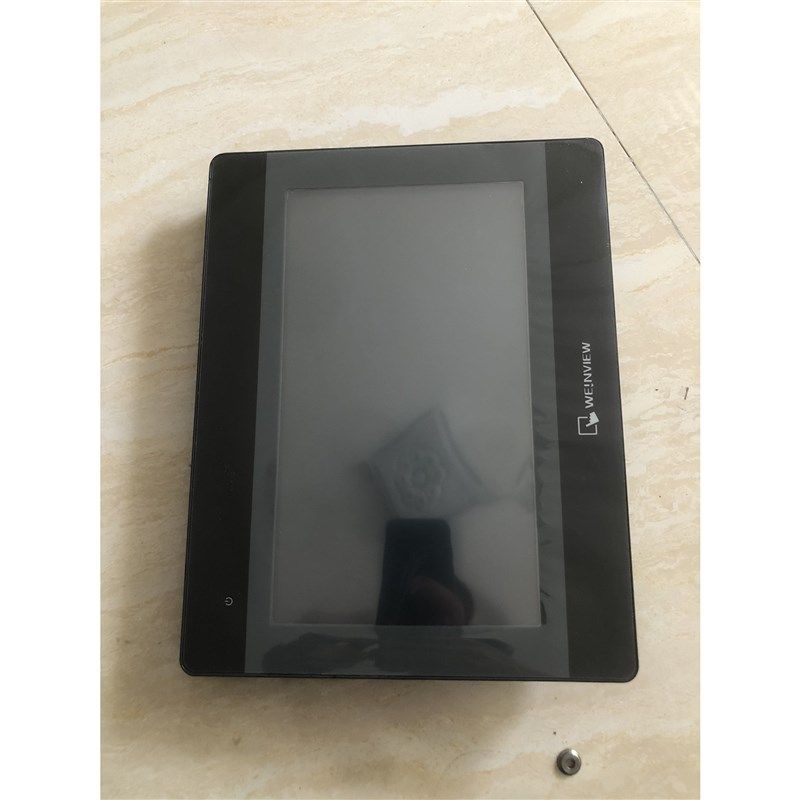 威纶通MT6103iP威纶十寸屏,边框轻微磨损,看图片2 包