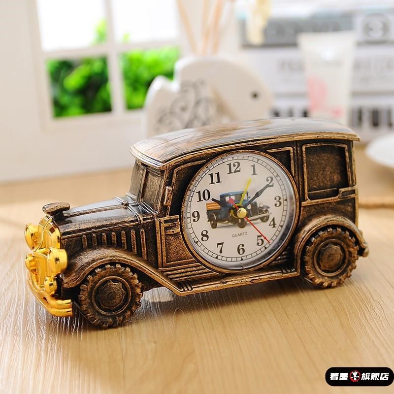 儿童玩具车小闹钟复古经典汽车模型闹钟创意桌面钟表摆件卧室座钟