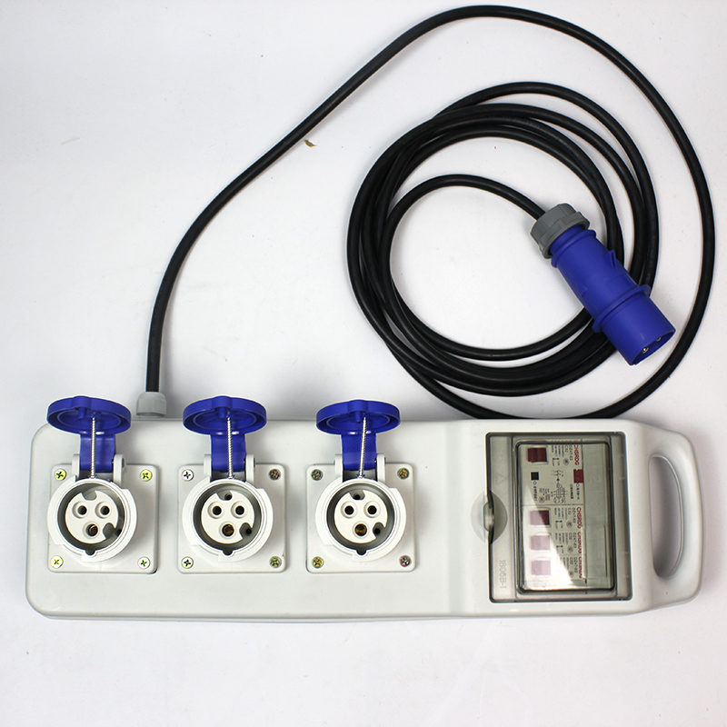 可定制款防水型配电箱手提式工业插座电箱多功能插座检修箱IP44