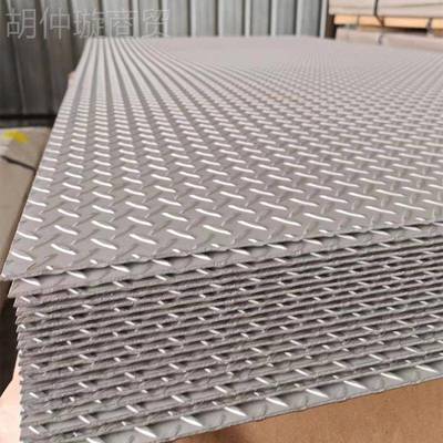 锈佛EYU山工厂供应201不锈钢花纹板 滑304不钢防板 扁豆型锈不钢