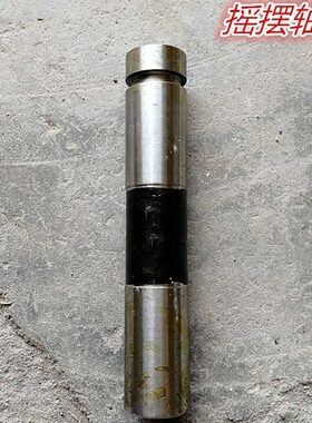 上海纽荷兰50拖拉机配件 前桥摇摆轴 31133立轴