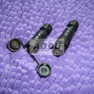 4芯IP68防水塑料连接器 乔合里插头1031款 M12*1.0防尘盖FUS-1-Z