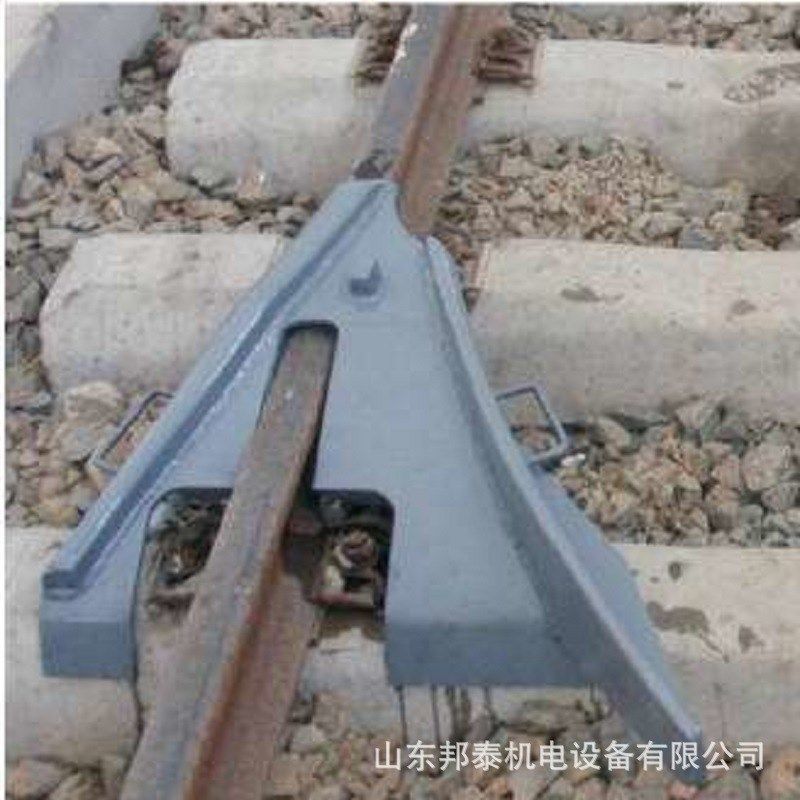 15kg轻轨复位上道器全铸钢材质矿车复轨器人字形复位机上道机现货