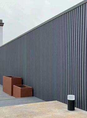 二代塑木共板ROF墙板户外长城庭院围栏板凹凸大长城 栅栏装挤饰护