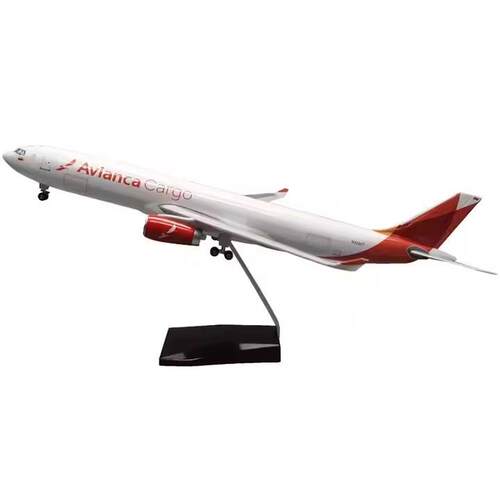 哥伦比亚货机Scale 1:135 47cm A330 Avianca Cargo 飞机模型摆件