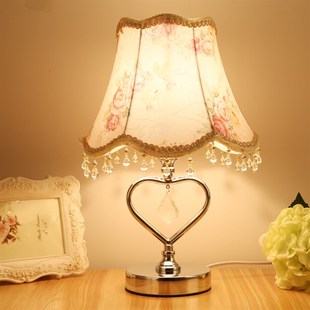 现代时尚铁质卧室床头台灯温馨调光床头灯客厅灯具灯喂奶欧式