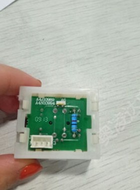 电梯配件 电梯按钮/按键A4J10989 A6/A4N10994红光 全新现货