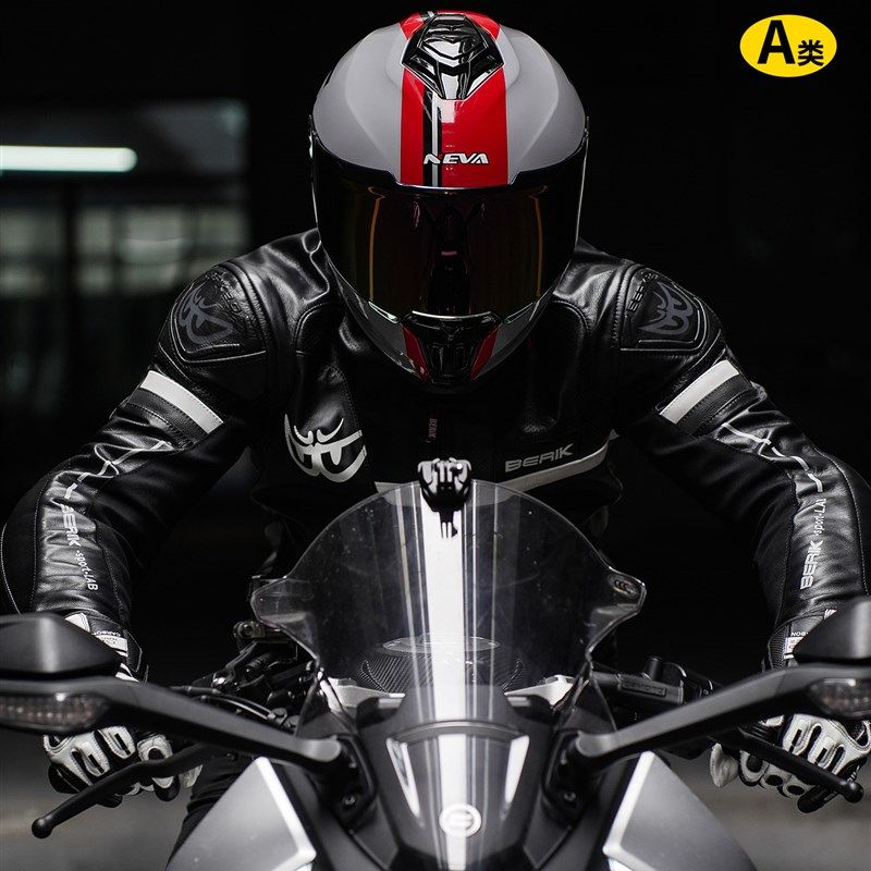 摩托车头盔男女冬季机车3c认证防雾四季通用越野电动全覆式安全盔