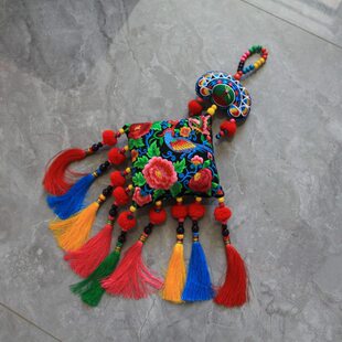 饰品 家居装 酒店餐厅挂件 刺绣小挂饰 创意民族风布艺绣花风铃