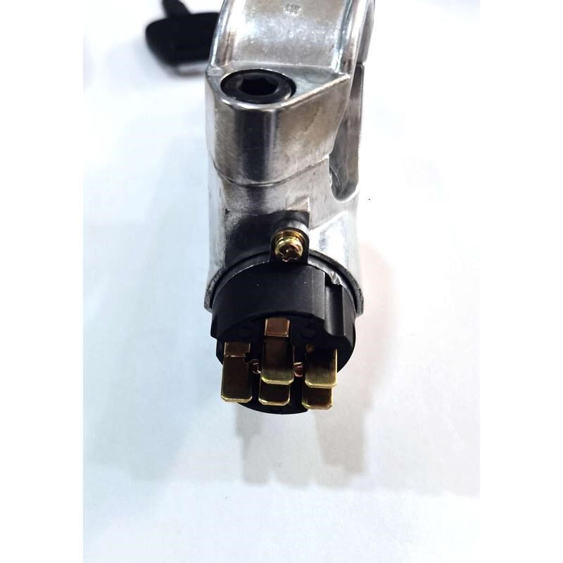 东风多利卡福瑞卡小霸王农用车配件时代金刚588点火锁钥匙开关