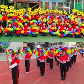 运动会手持物花环趣味入场手拿道具小学用品彩色体操器械圈开幕式