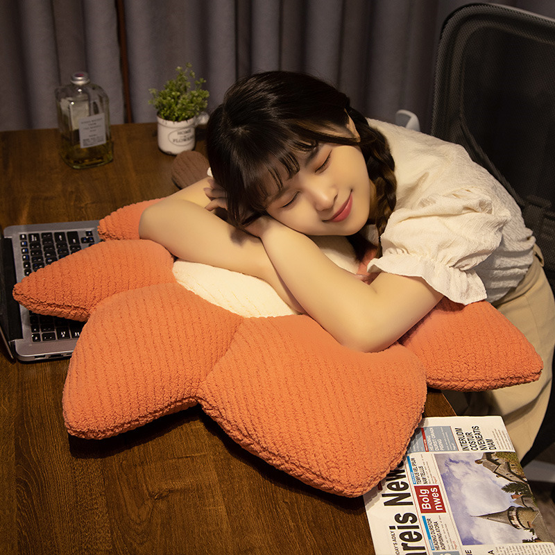 枫叶抱枕靠枕沙发客厅靠垫办公室护腰靠背垫午睡枕头轻奢车载床上