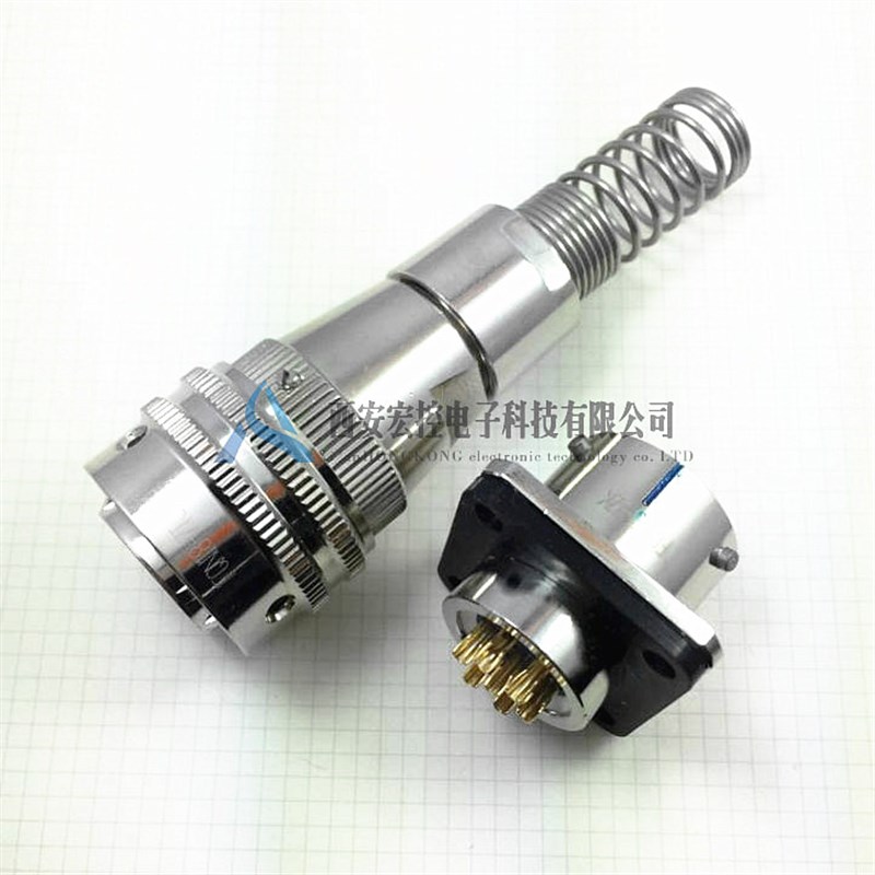 FQN30-32TAJ/TAK/TAS FQN30-32TRJ/TRK/TRS FQN30-32TJ/TK/TS航插