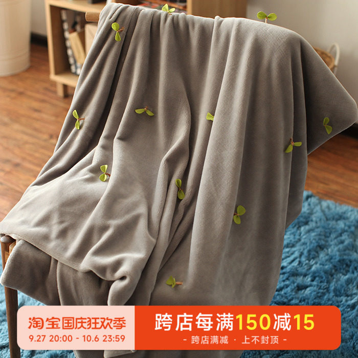 亲肤水貂绒立体树叶层绒毯 灰