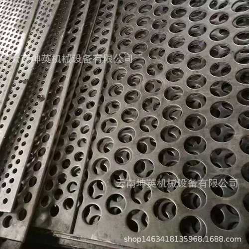 振动筛配件现货供应 锰钢丝编织筛网 震动弹簧 侧板电机 胶条等