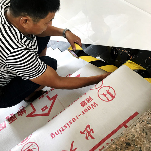装修地面保护膜室内装修一次性家用耐磨瓷砖木地板地砖地膜防护垫