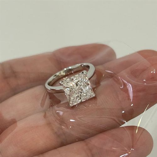 莫桑石点钻公主方戒指女中古风精致方钻气质百搭时尚仿真钻石指环