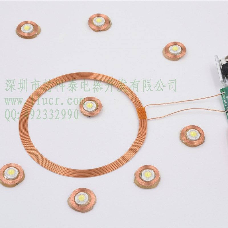 小接收远距离100mm无线供电无线输电无线充电模块XKT801-32