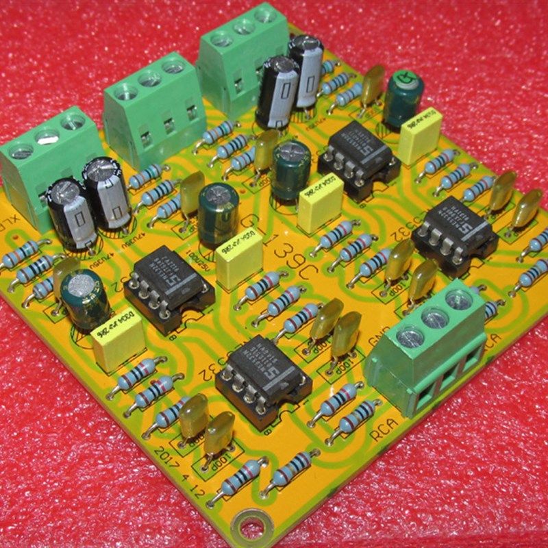 平衡XLR 转单端RCA输出双路线路板 具有超低失真的优异性能LG139C