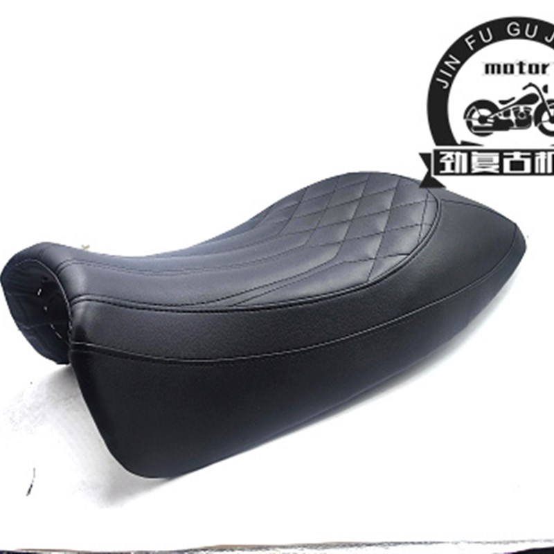 适用贝纳利幼狮500BJ500驼峰款坐垫 复古毛毛虫座垫 菱形座包鞍座