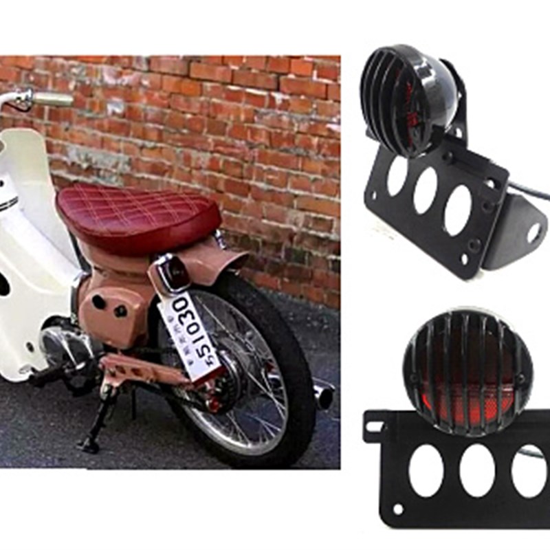 适用幼兽C50/C70侧位后尾灯 幼兽嘉陵CoCo机车网格刹车灯夜行灯