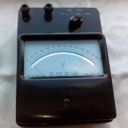 D26-V 交直流伏特表交直流表 0.5级电流表300V 500V 600V(特规)