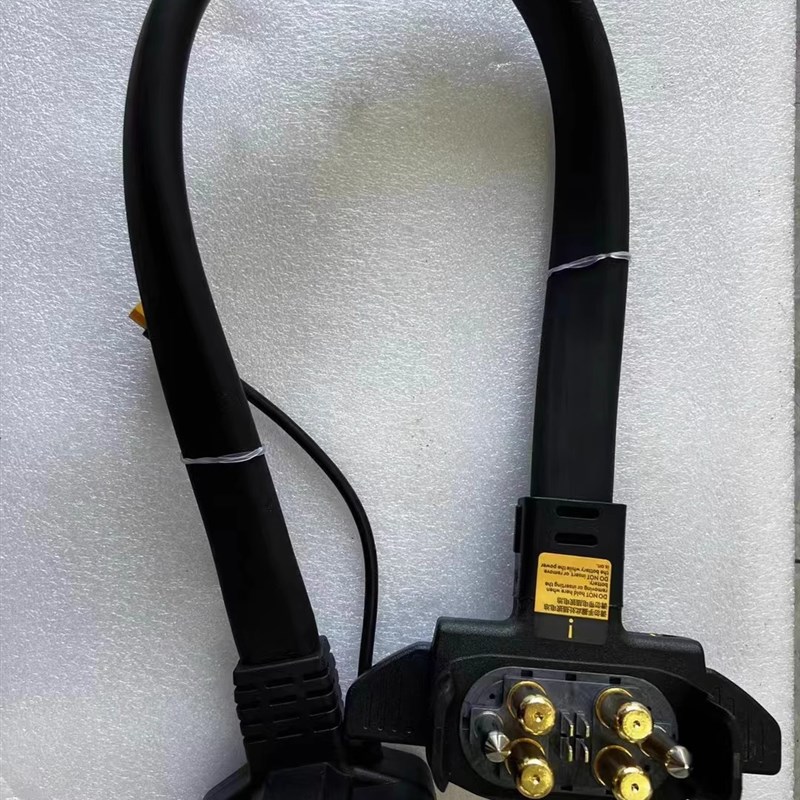 DB2100智能飞行电池充电转接线t40/t50转T60T70T70pT100充电器线