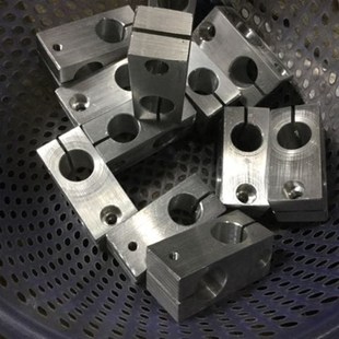 不锈钢管MISUMI米思米十字轴夹支柱十字固定块喷码机支架连接块