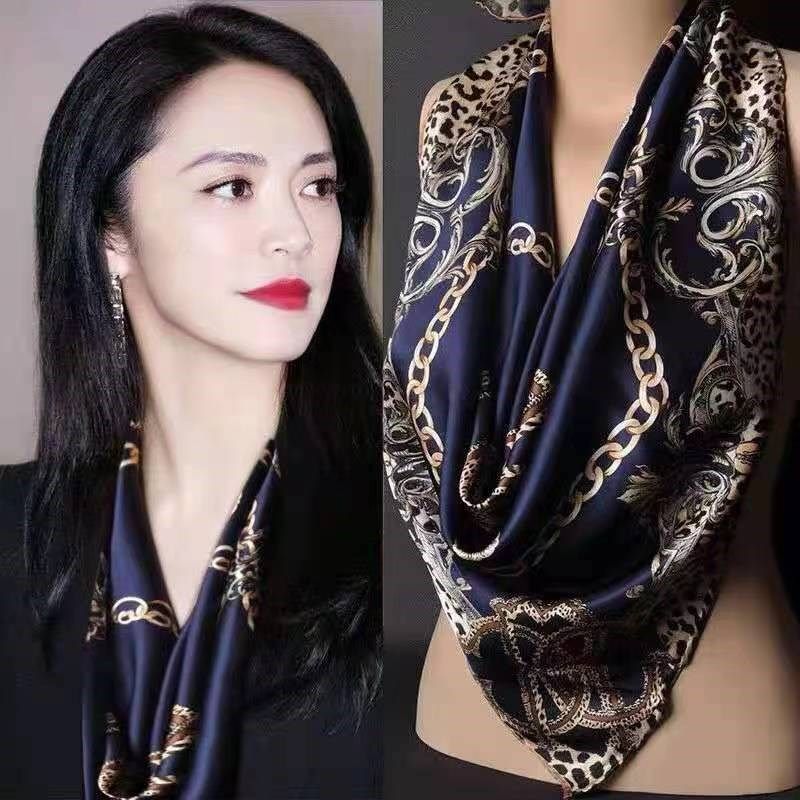 xx丝绸丝巾女士大方巾中老年妈妈秋冬款百搭围巾披肩纱巾头巾