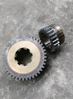 沈阳数控车床配件CAK6163 CAK63135齿轮2154L Z41/M2.5花键8-42*7