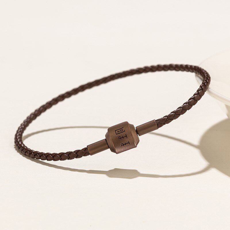 细款2.5mm真皮字母转运珠配绳B周家古铜色不锈钢扣高端秀气女手绳