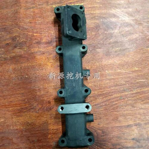 新源远山65-75-8轮式挖掘机新柴昌490BZG带涡轮增压排气支管气管