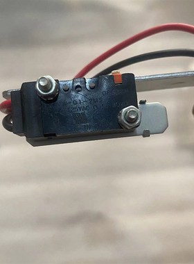 奥的斯电梯曳引机制动器开关抱闸装置开关DAAA27076NN/TAA27076AA