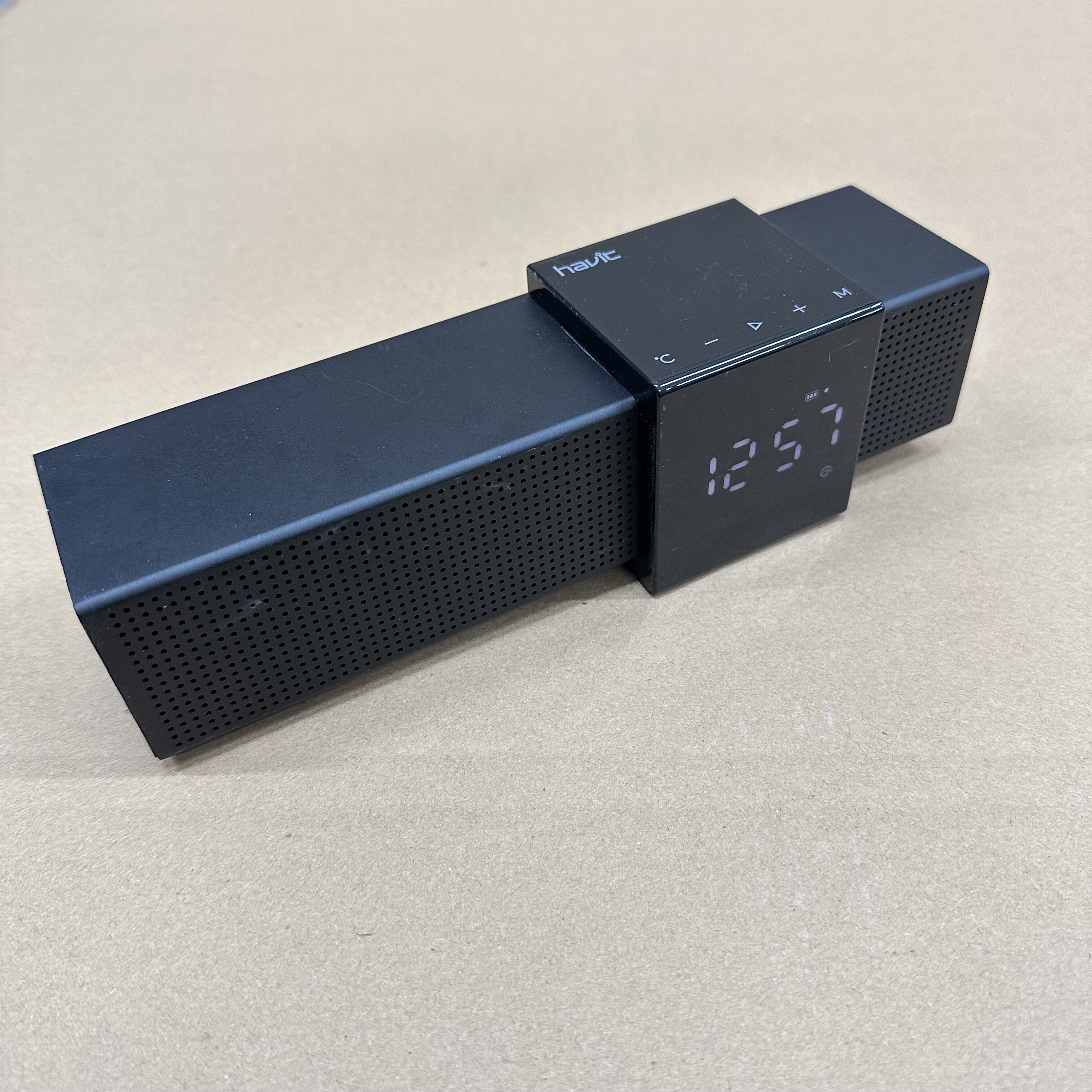 品牌蓝牙音箱  不包好坏 研究价