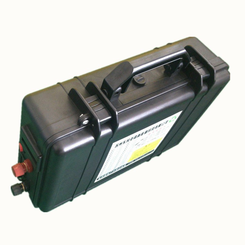 12V16.8V135AH大容量便携式锂电池组筏钓锂电池路亚船推电推