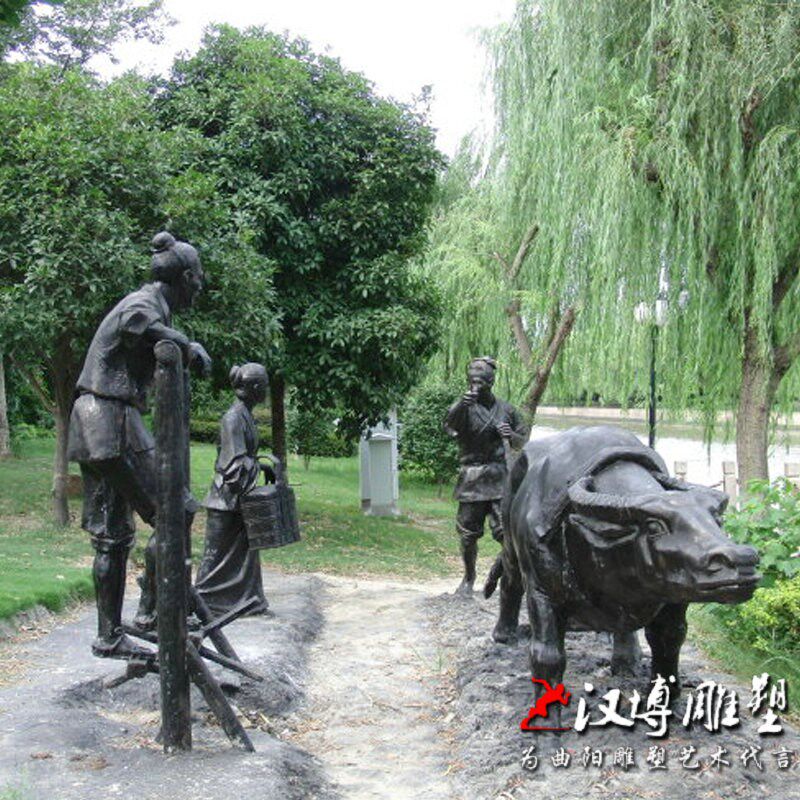 割稻子主题雕塑玻璃钢仿铜人物雕塑干农活人物雕塑户外公园景观