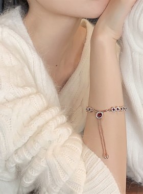 玫瑰金红水晶复古手链女ins小众设计简约冷淡风S手镯韩版网红手饰