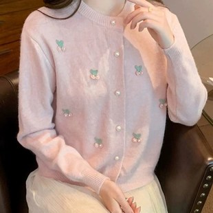 24早秋款 上 甜美樱桃珠珍圆u领毛衣外套女设计感小众百搭针织开衫