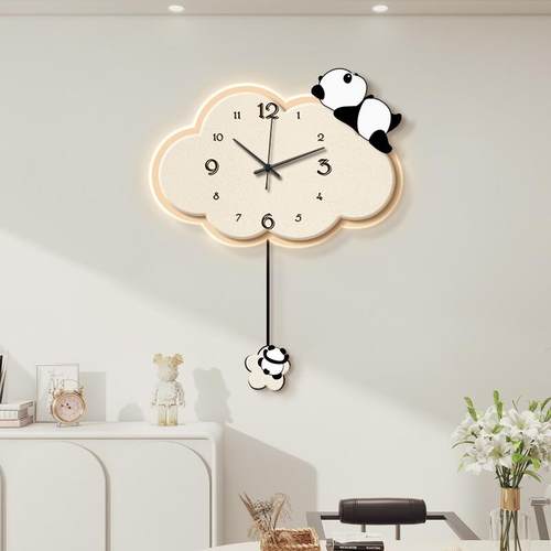 奶油风创意熊猫云朵挂钟简约客厅钟表新款饭厅挂墙免打孔时钟