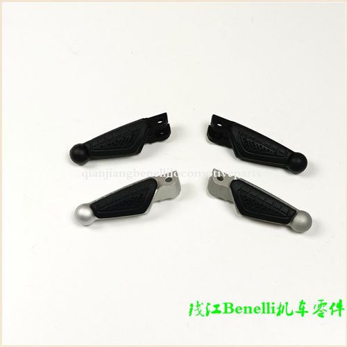 BJ750GS/黄龙600/BN/300/302/金鹏500/502左右前后踏蹬脚踏橡胶垫