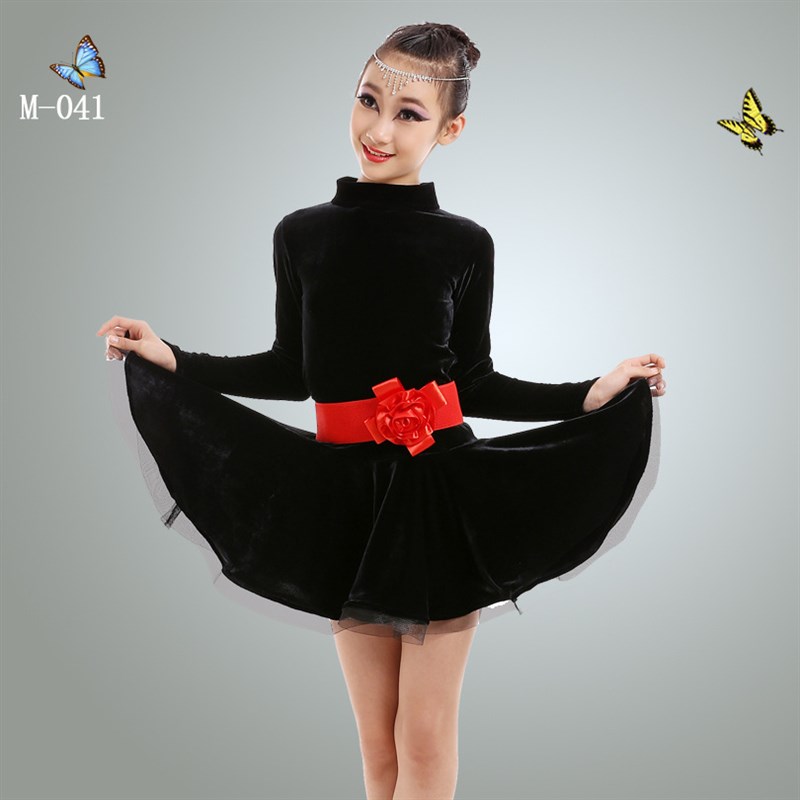 女童拉丁舞秋冬季表演服拉丁裙儿童比H赛演出金丝绒舞蹈长袖练功