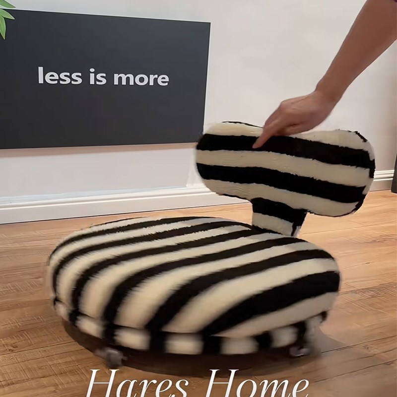 万向轮小凳子家用滑轮矮凳子移动带轮板凳网红小圆凳沙发凳小椅子