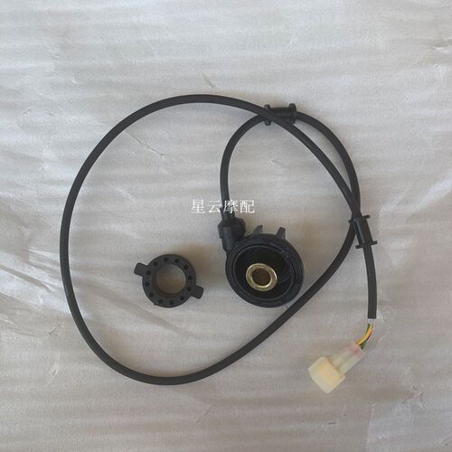 适用力帆KP150 LF150-10B 10F计速轮 计数器 里程齿速度传感器
