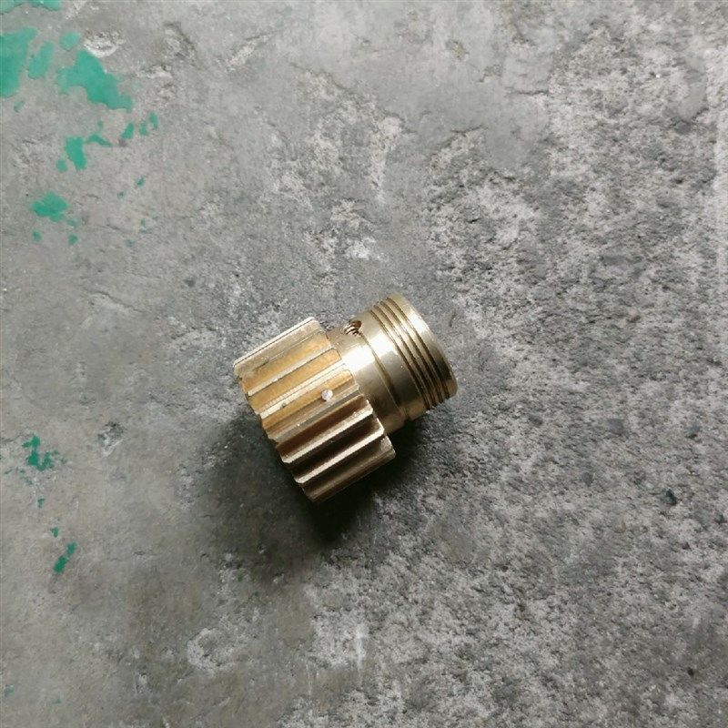沈阳大连天水安阳CW61100/CW61125车床配件6134电机齿轮Z20/M2