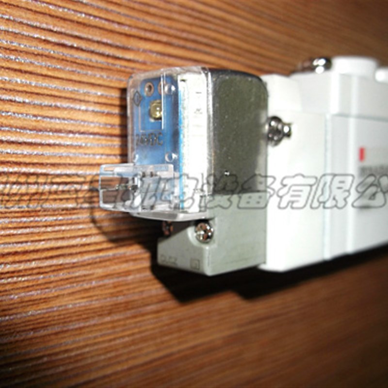 优质国产 电磁阀(响应快,耐用)SY7120-5G-02 (现货)