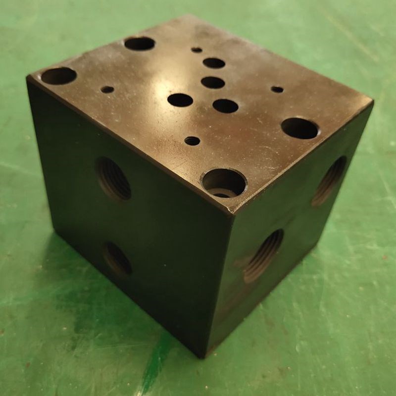 YUKEN榆次油研MMC-03-1 2 3 4 5 6 7 8 9 10-21叠加阀基础板