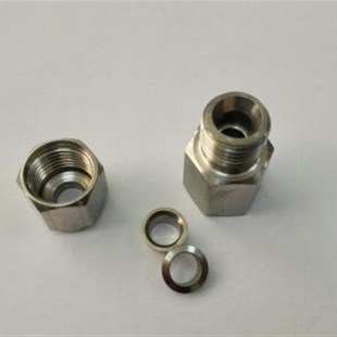 304 外卡外径8mm不锈钢钢管 不锈钢压力表双卡套接头 内螺纹m10X1