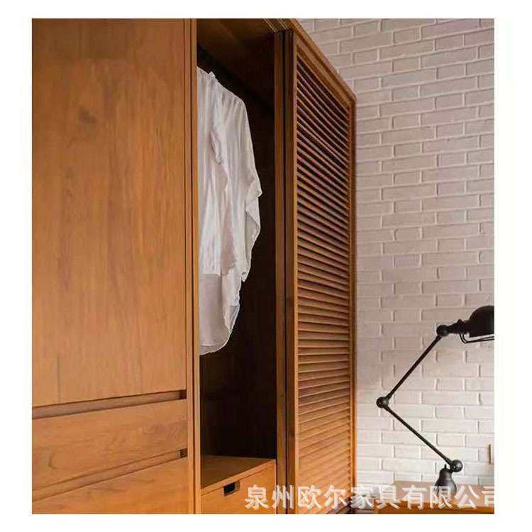 北欧家用卧室实木衣柜小户型百叶推拉门木制衣橱简约民宿收纳柜