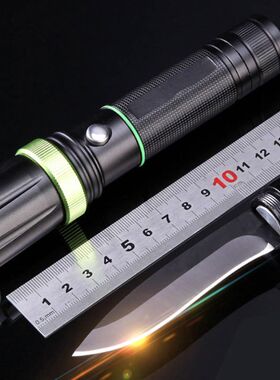 有刀汽车用防暴神器带棒球棍手电筒可充电防身武器多功能变焦